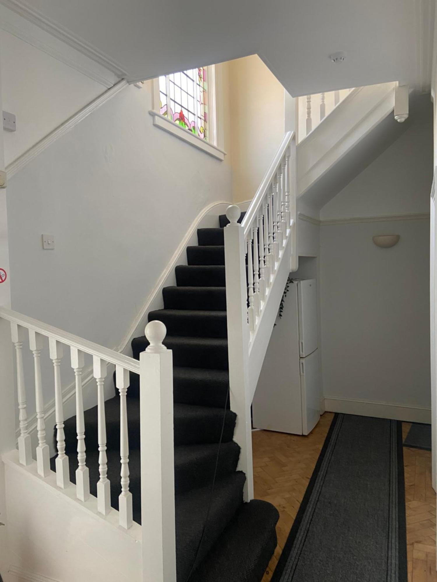 London Rental Carshalton Екстериор снимка