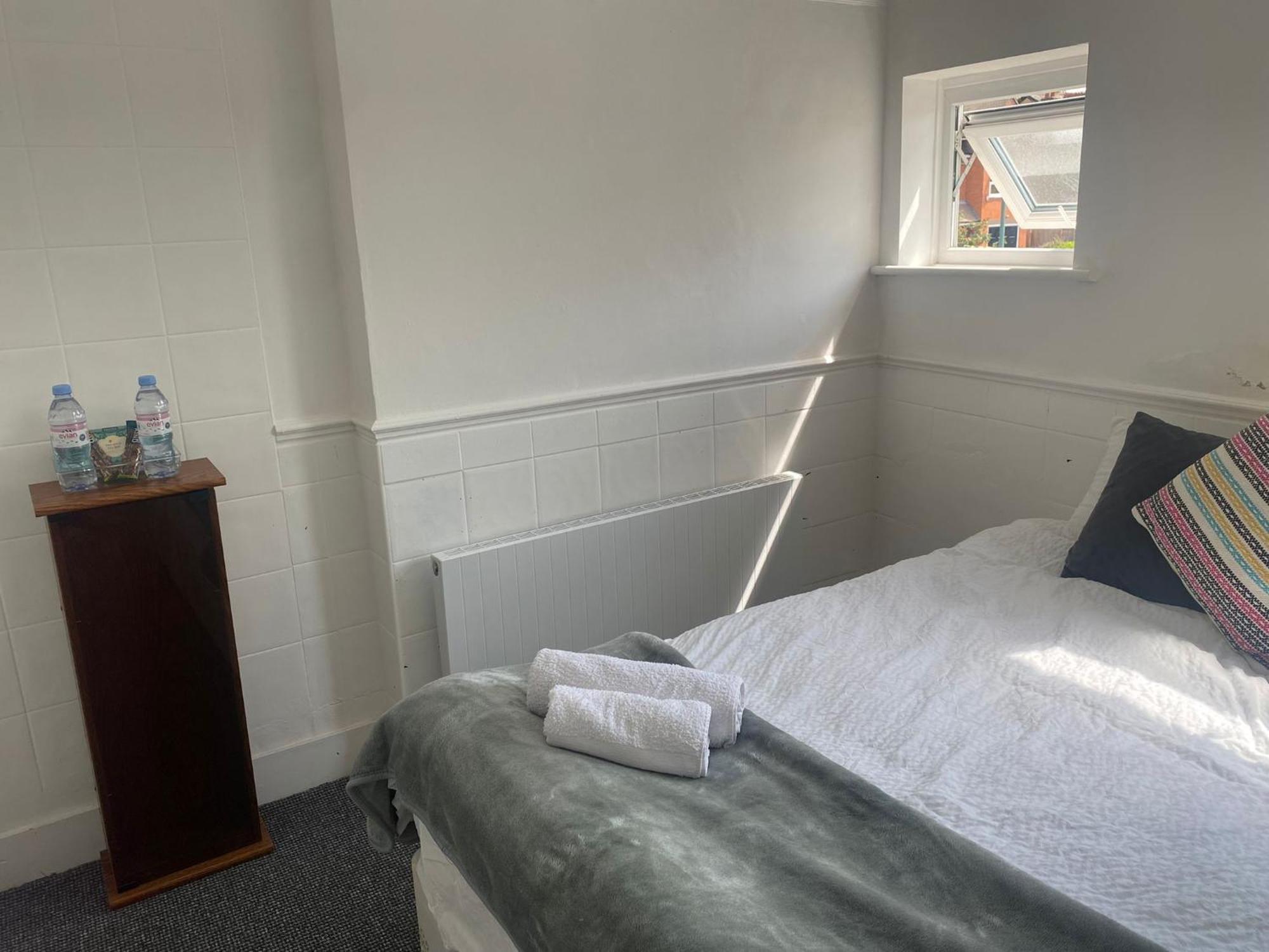 London Rental Carshalton Екстериор снимка