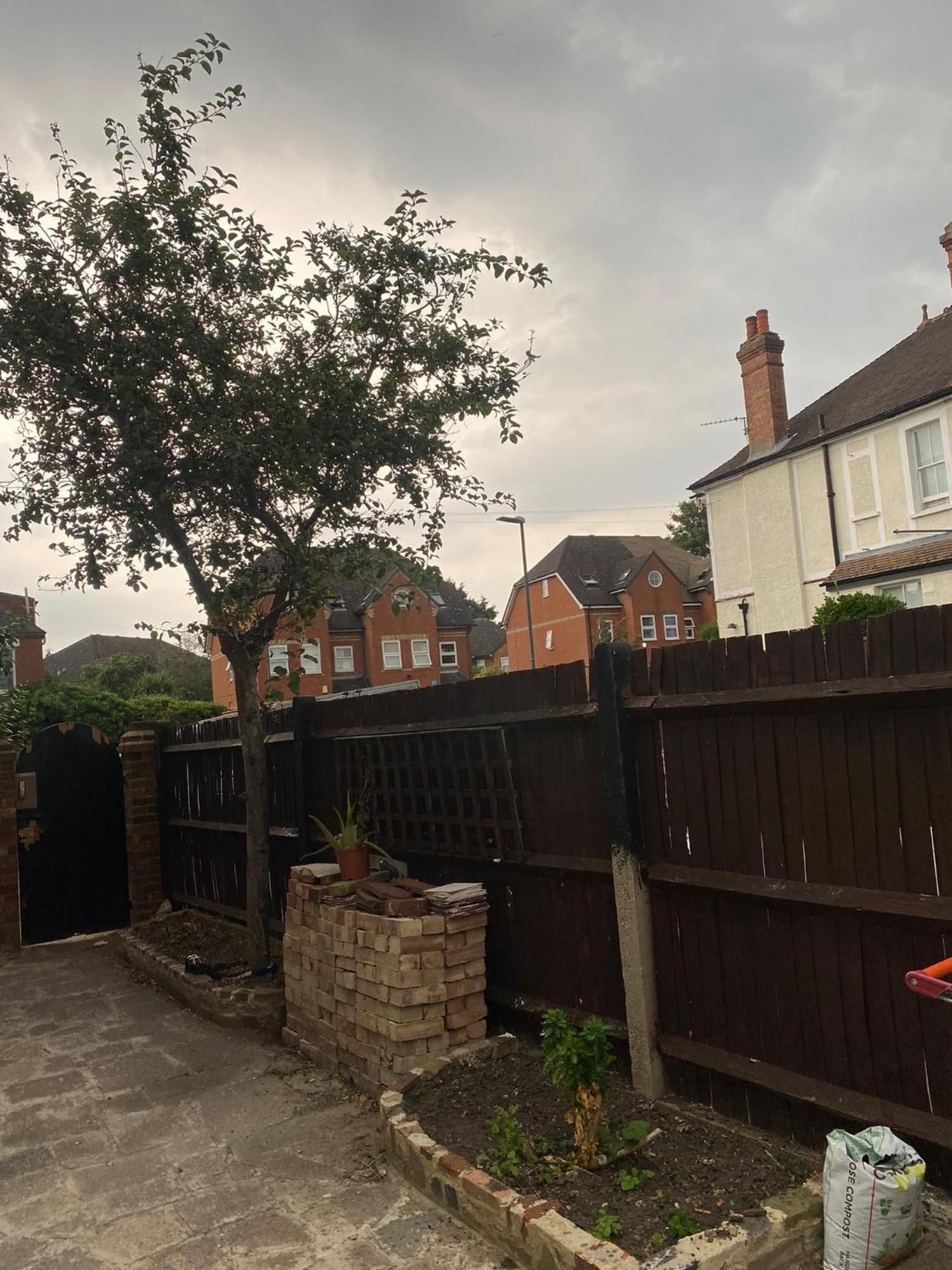 London Rental Carshalton Екстериор снимка